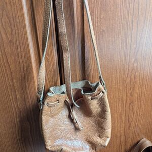 Portland Leather Light Brown Crossbody Bag